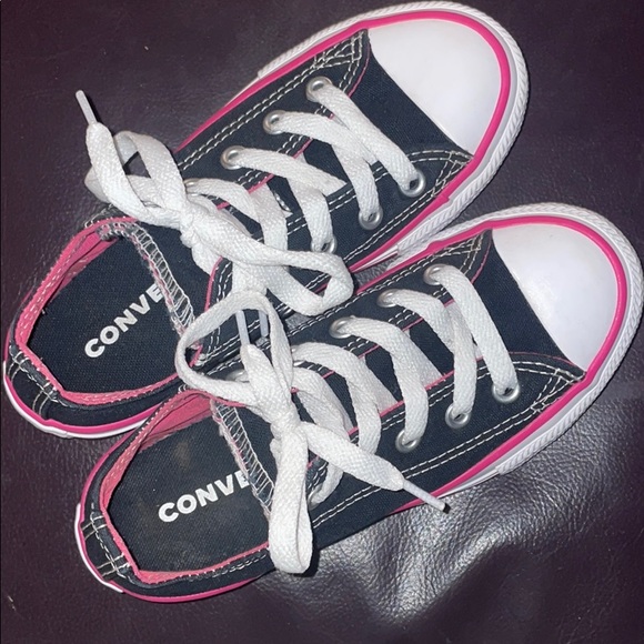 Converse - Picture 2 of 6